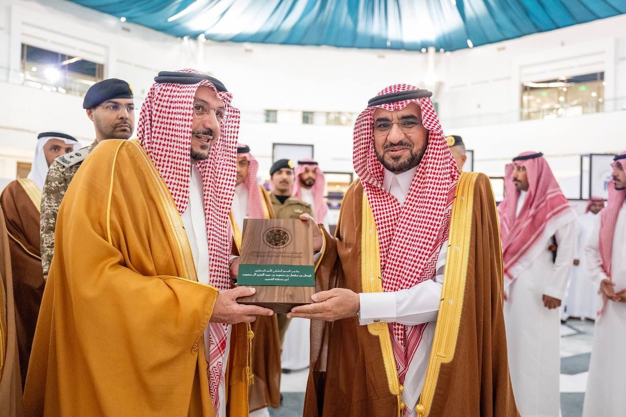سمو أمير القصيم يرعى مؤتمر «اللغة العربية وتعزيز الهوية الوطنية السعودية» بالجامعة